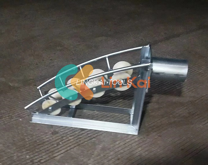 ลูกกลิ้ง Pithead สายเคเบิลไนล่อน MC 10kN สำหรับการติดตั้งระบบไฟฟ้าใต้ดิน